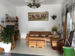 Отель Thom's Homestay  Вунгтау